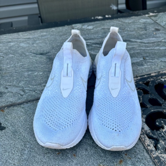 Women’s Nike epic phantom run fly net running shoes size 7 - Picture 1 of 7